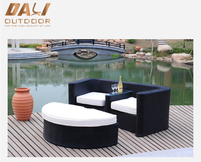Utomhus PE Rotting Wicker Patio Love Seat Lounge Stol Set med fotpall