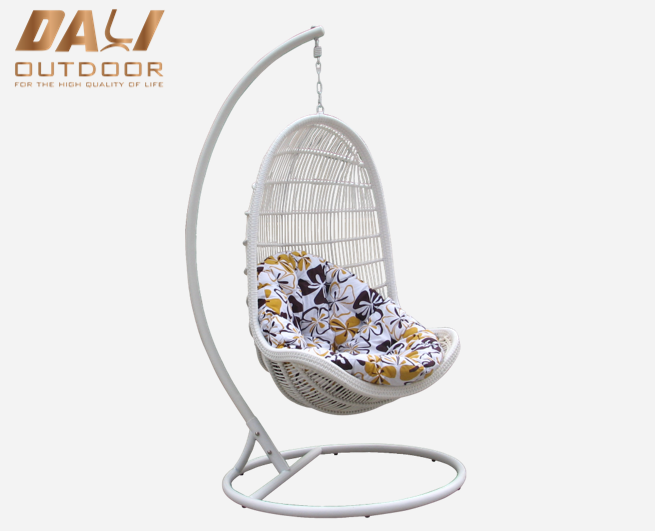 Egg Design Bärbar Gungstol i rotting inomhus