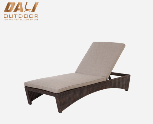 Modern design aluminium utomhusdagbäddsram med pulverlackering Beach Sun Lounge Bed