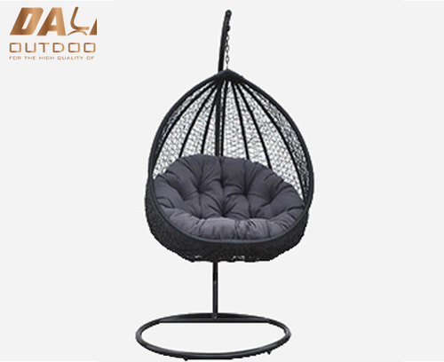 Hot Sell Utomhus Hängande Rotting Ägg Stol Fritid Wicker Patio Gungstol